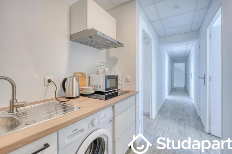 Chambre - 14 m² - 1 pièce