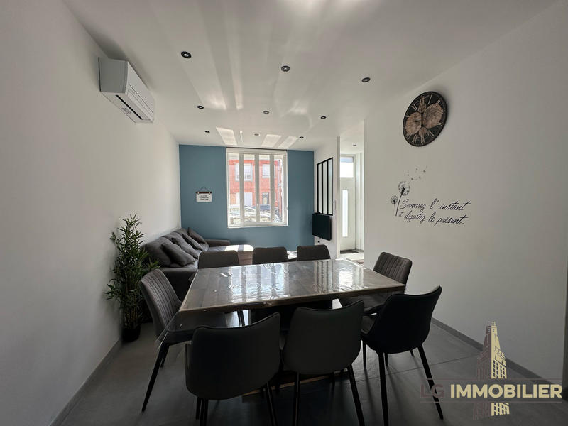 Maison - 91 m² - 5 pièces