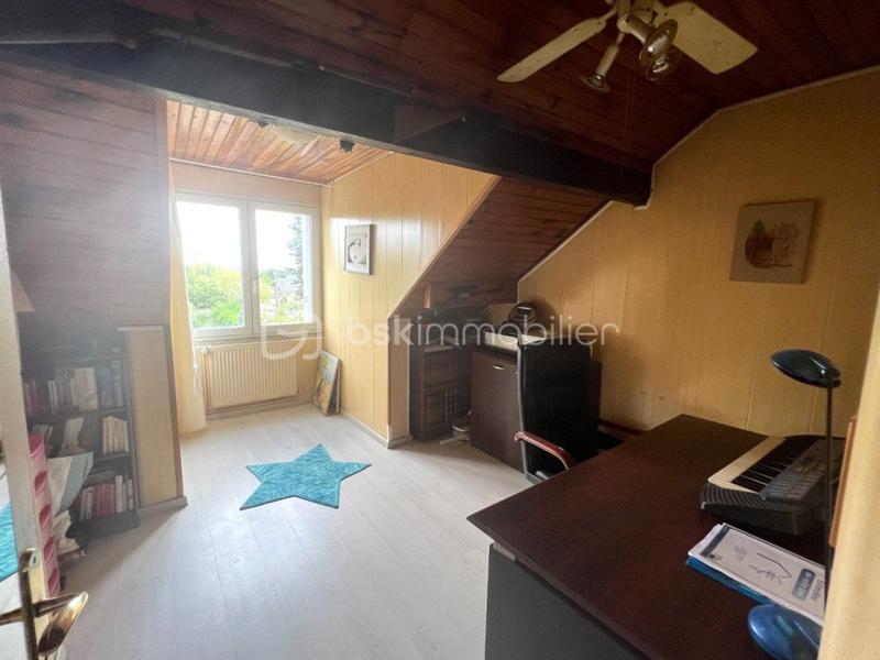 Pavillon - 150 m² - 6 pièces