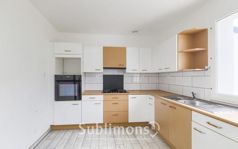 Maison - 105 m² - 5 pièces