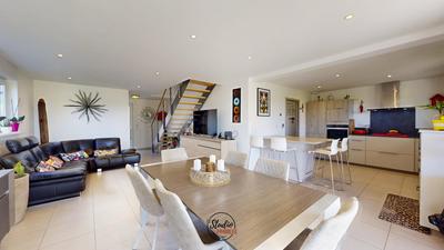 Maison - 116 m² - 5 pièces