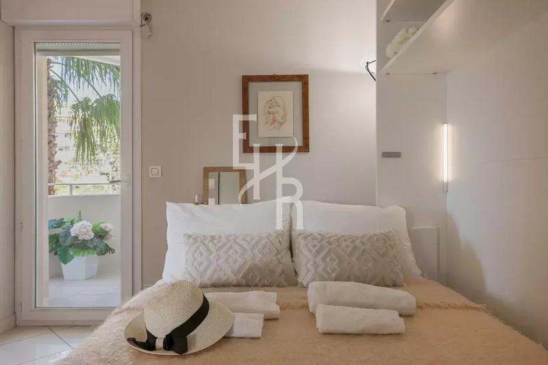 Appartement - 138 m² - 5 pièces