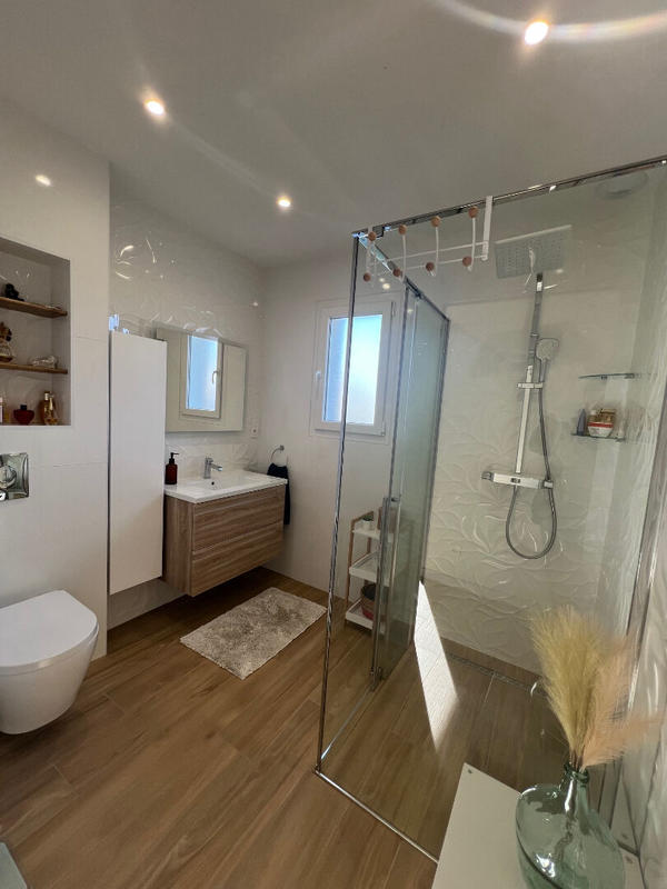 Maison - 147 m² - 6 pièces