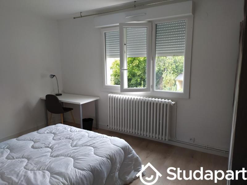 Chambre - 14 m² - 1 pièce