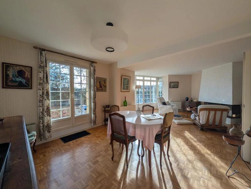 Maison - 128 m² - 6 pièces