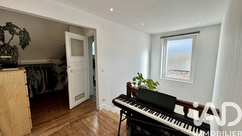 Maison - 167 m² - 8 pièces