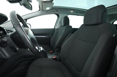 Peugeot 5008 1.6 Blue-HDi Style Eat6 7pl 120 ch