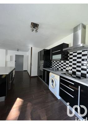 Appartement - 83 m² - 3 pièces