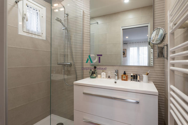 Maison - 158 m² - 6 pièces