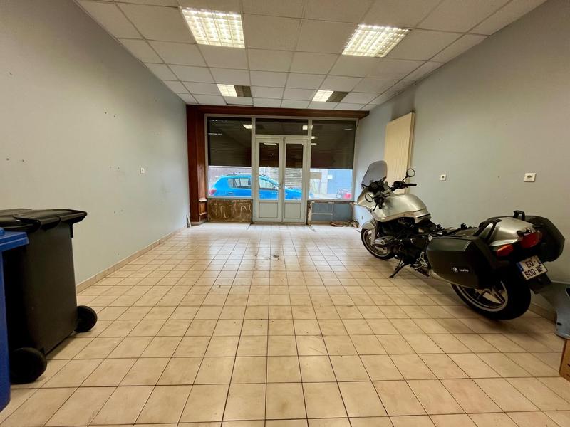 Maison - 287 m² - 10 pièces