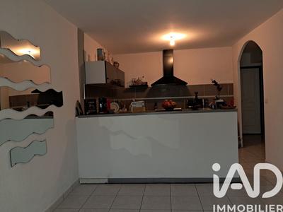 Appartement - 77 m² - 3 pièces