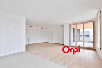 Appartement - 89 m² - 4 pièces
