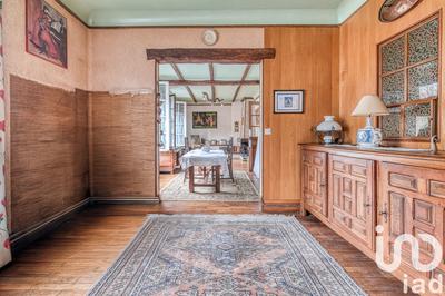 Maison - 168 m² - 9 pièces