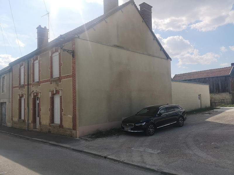 Maison - 174 m² - 5 pièces