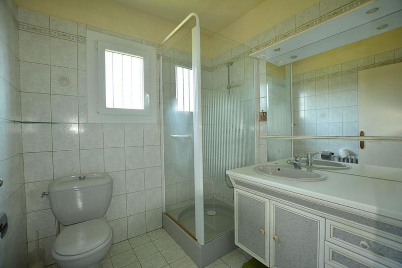 Maison - 165 m² - 6 pièces