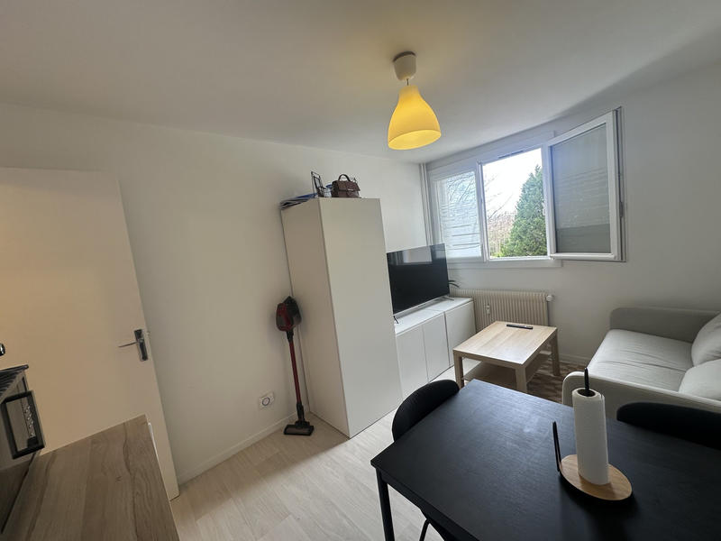 Appartement - 15 m² - 1 pièce