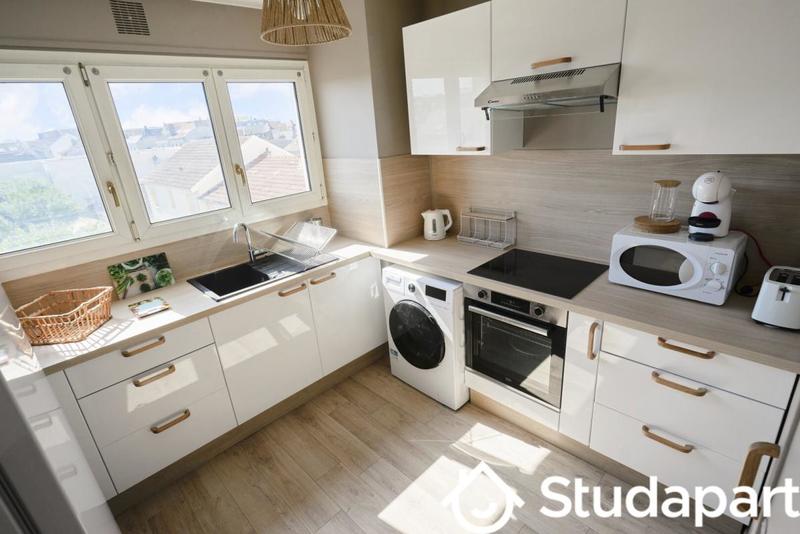 Chambre - 10 m² - 1 pièce