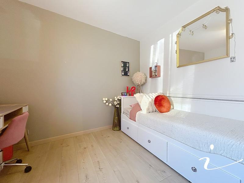 Villa - 152 m² - 6 pièces