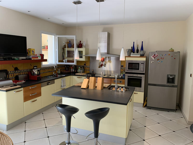 Villa - 463 m² - 13 pièces