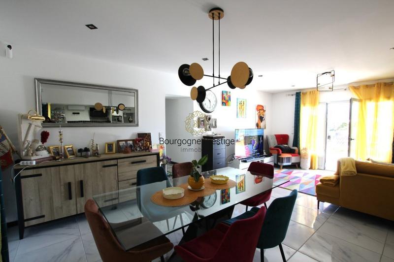 Corps de ferme - 161 m² - 5 pièces