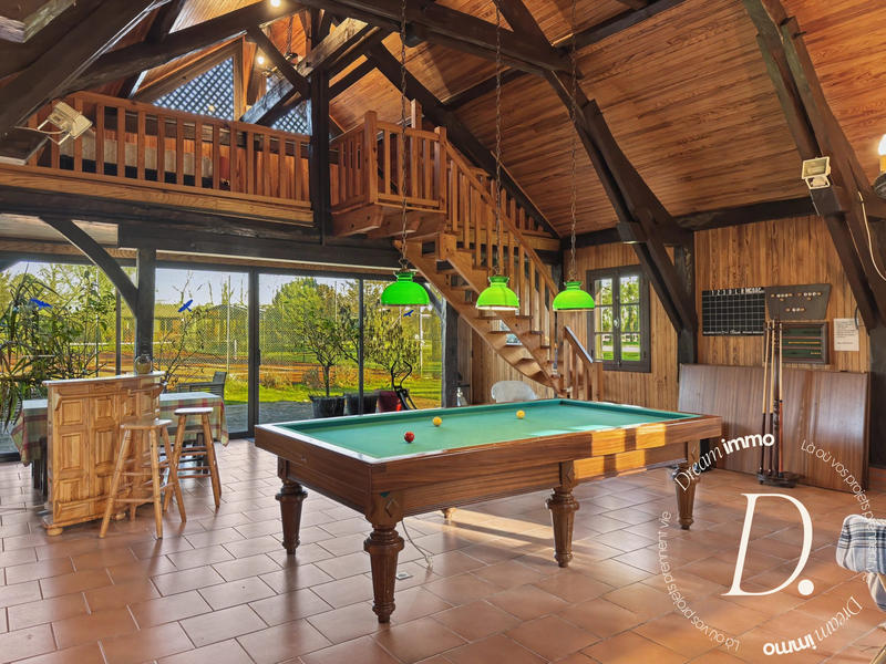 Maison ancienne - 250 m² - 9 pièces