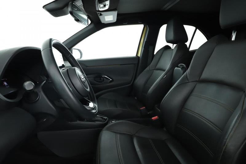 Toyota Yaris Cross 1.5 Awd-i Premiere 116h