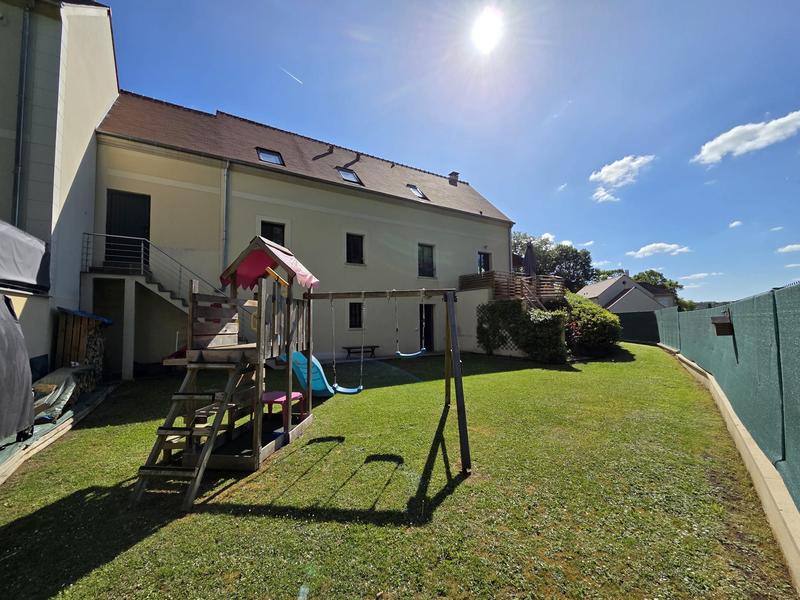 Maison - 128 m² - 7 pièces