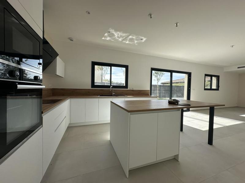 Villa - 123 m² - 5 pièces