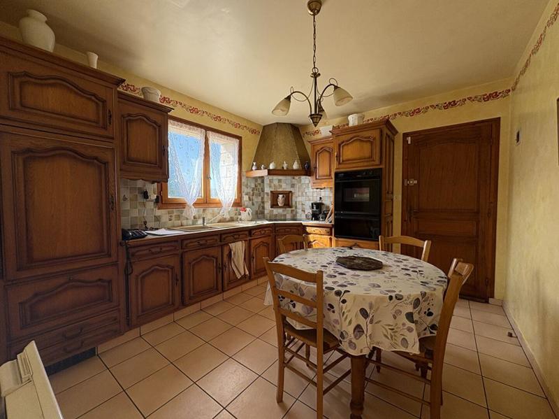 Maison - 83 m² - 5 pièces
