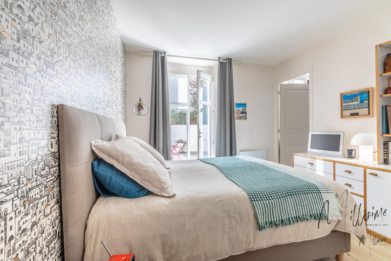 Appartement - 103 m² - 5 pièces