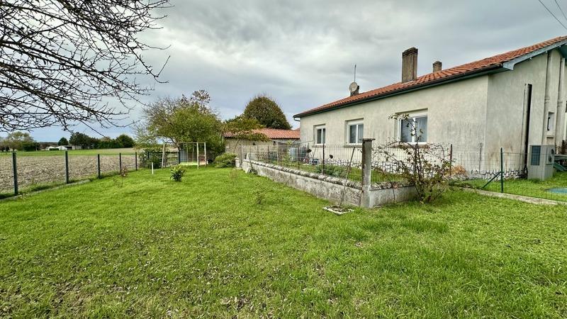 Maison - 98 m² - 4 pièces