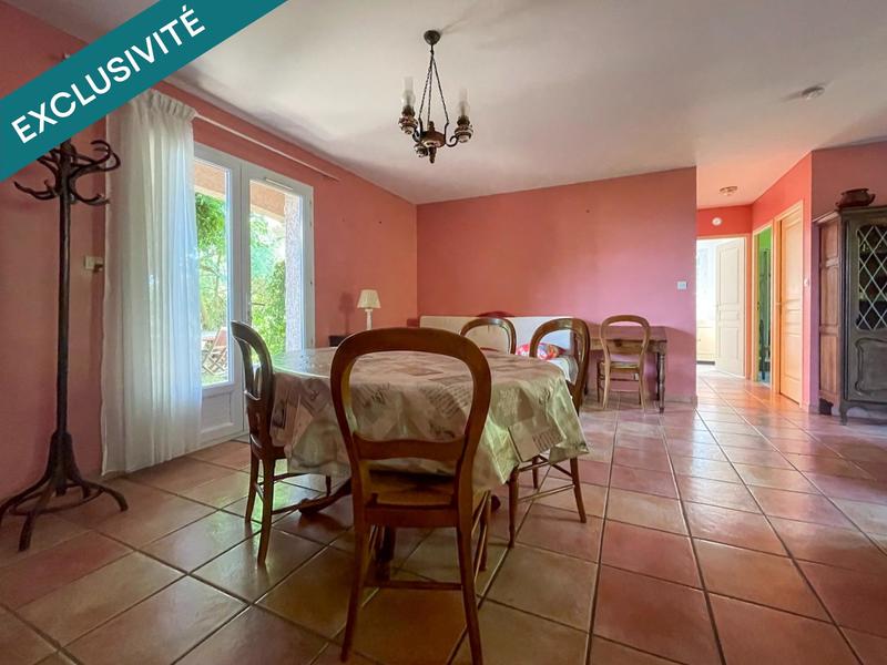 Villa - 220 m² - 8 pièces