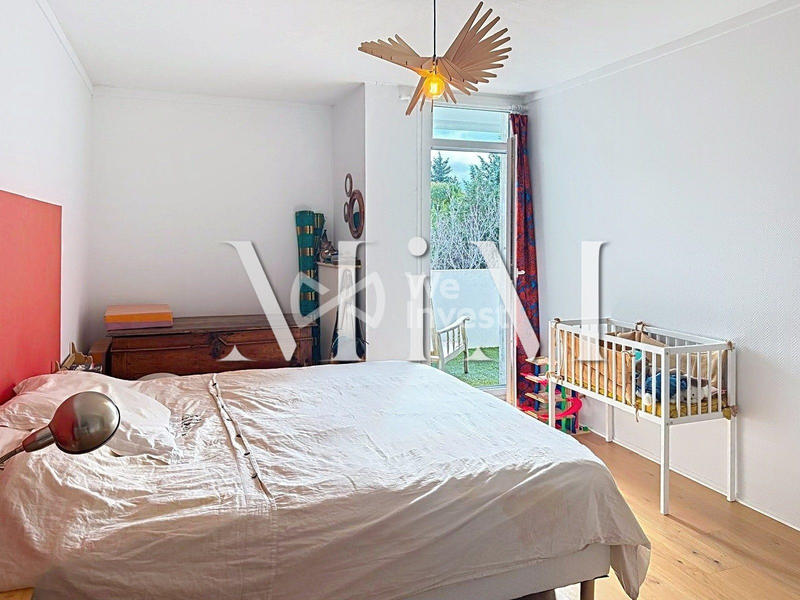 Appartement - 90 m² - 4 pièces