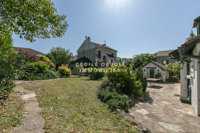 Maison ancienne - 272 m² - 9 pièces
