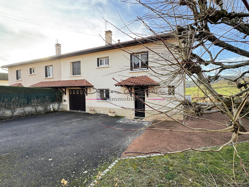 Appartement - 135 m² - 6 pièces