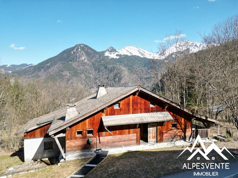 Ferme - 320 m² - 6 pièces