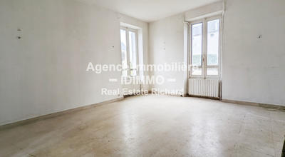 Maison - 160 m² - 5 pièces