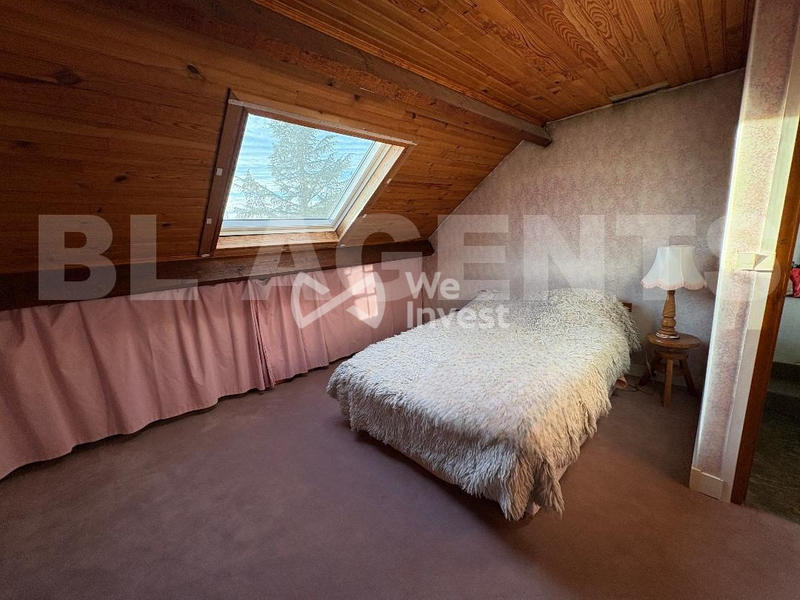 Maison - 167 m² - 7 pièces