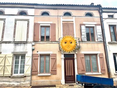 Maison - 121 m² - 6 pièces