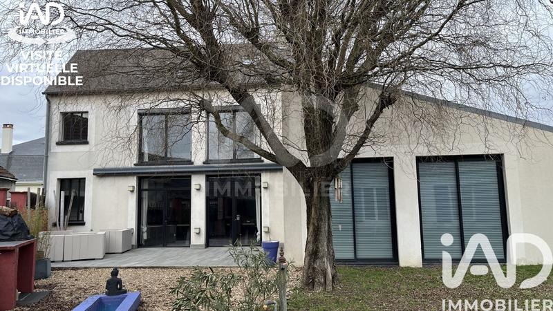 Maison - 263 m² - 7 pièces