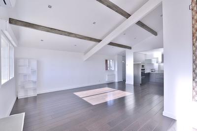 Appartement - 106 m² - 4 pièces