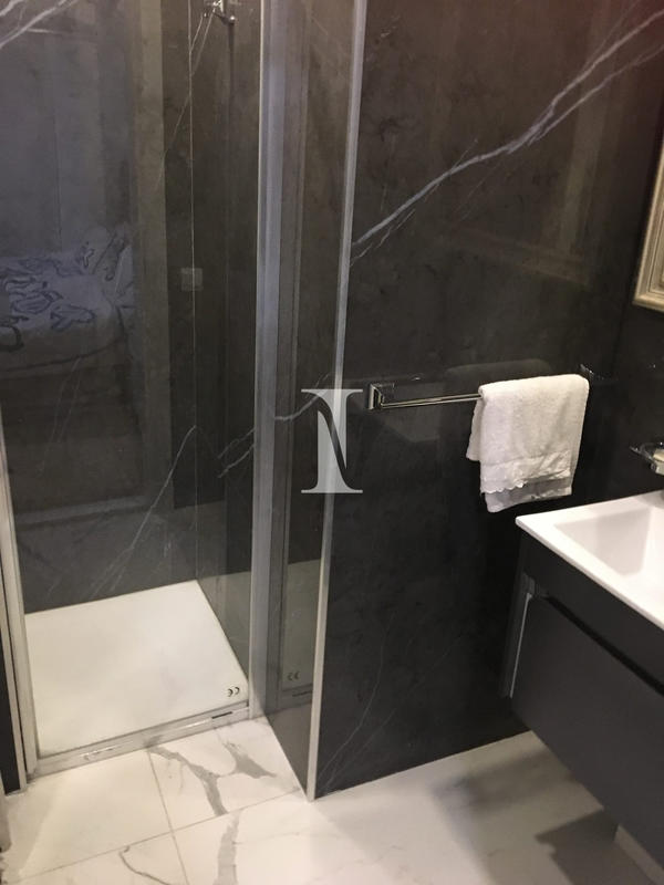 Appartement - 85 m² - 3 pièces