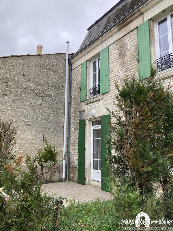 Maison - 75 m² - 4 pièces
