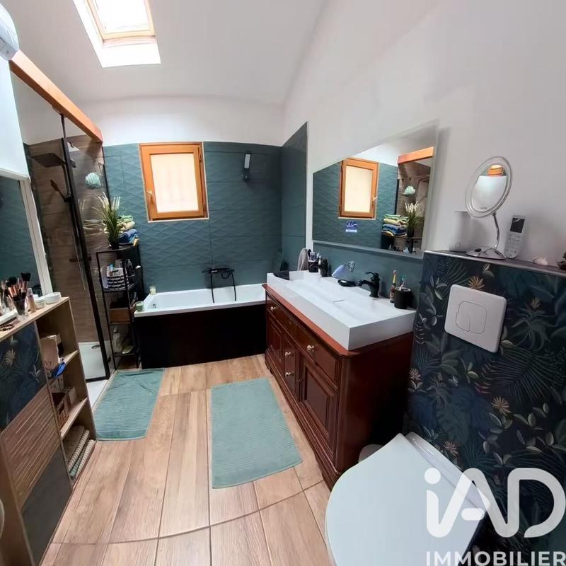 Maison - 88 m² - 3 pièces