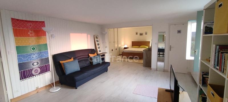 Propriété - 321 m² - 10 pièces