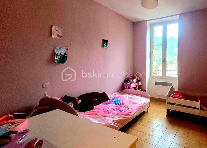 Immeuble - 750 m² - 8 pièces