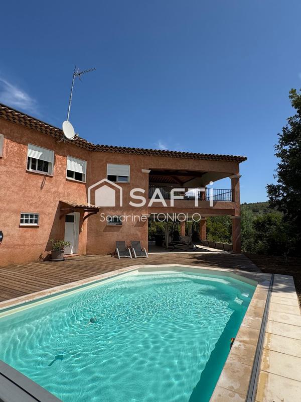 Villa - 207 m² - 5 pièces