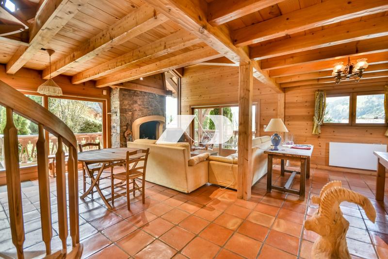 Châlet - 161 m² - 6 pièces