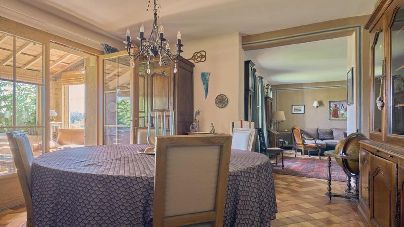 Maison - 162 m² - 5 pièces