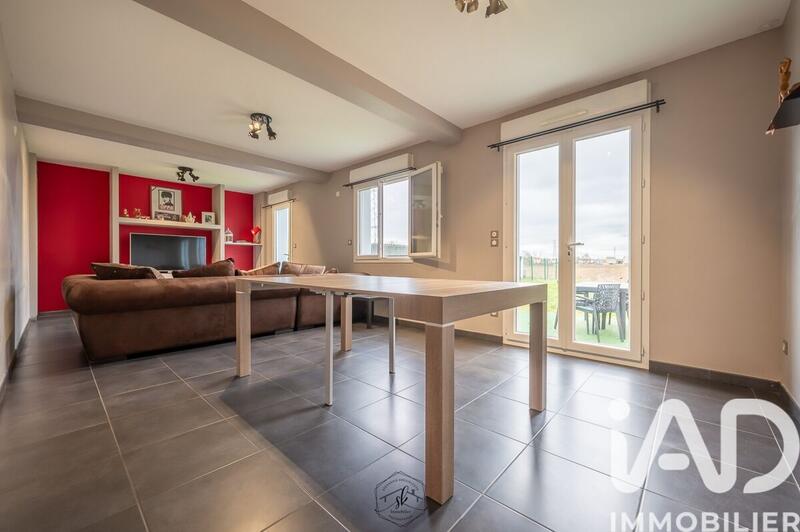 Maison - 105 m² - 6 pièces